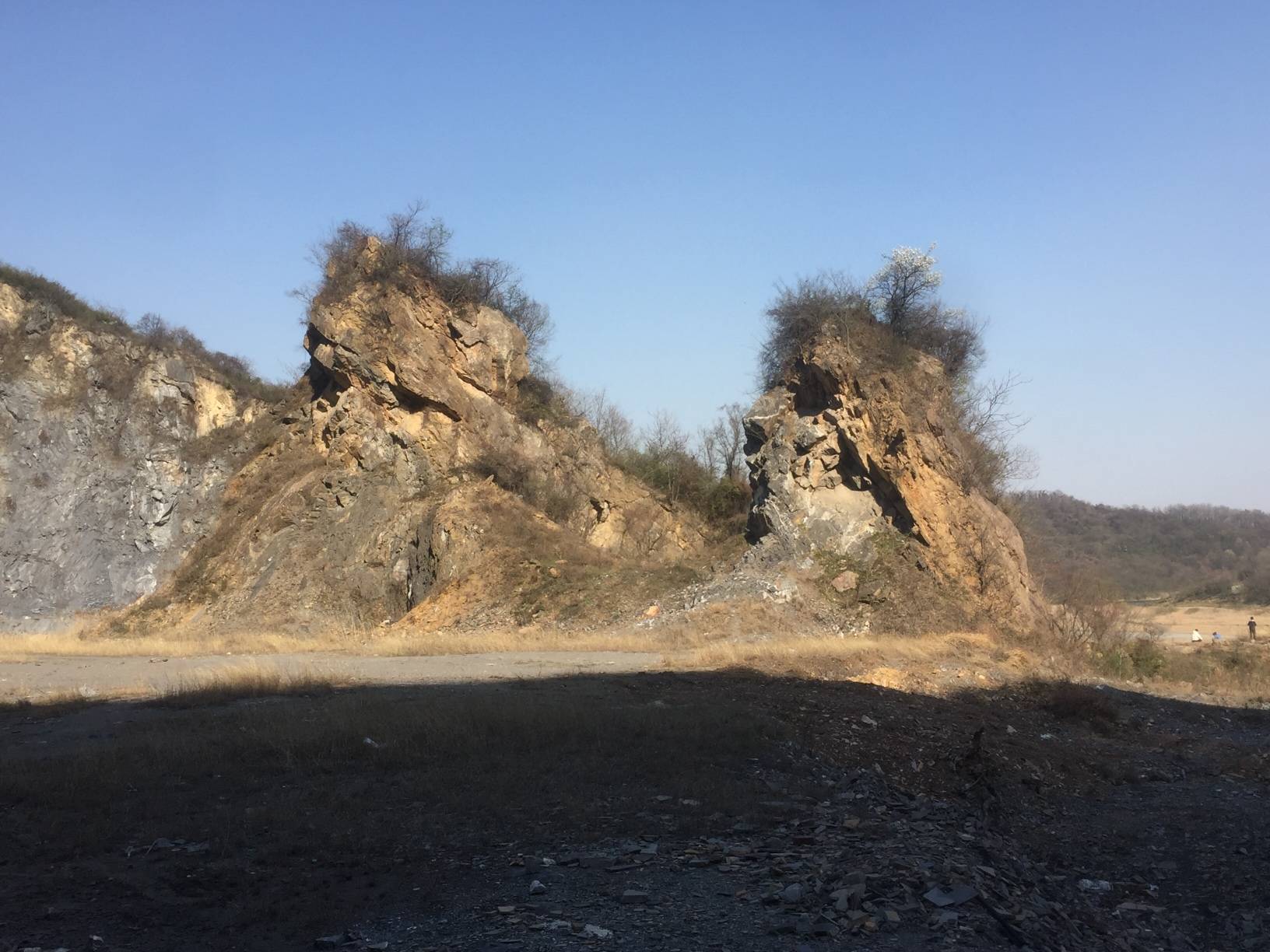 水晶山后面的狮身人面像,栩栩如生~|聚焦丹阳-丹阳翼