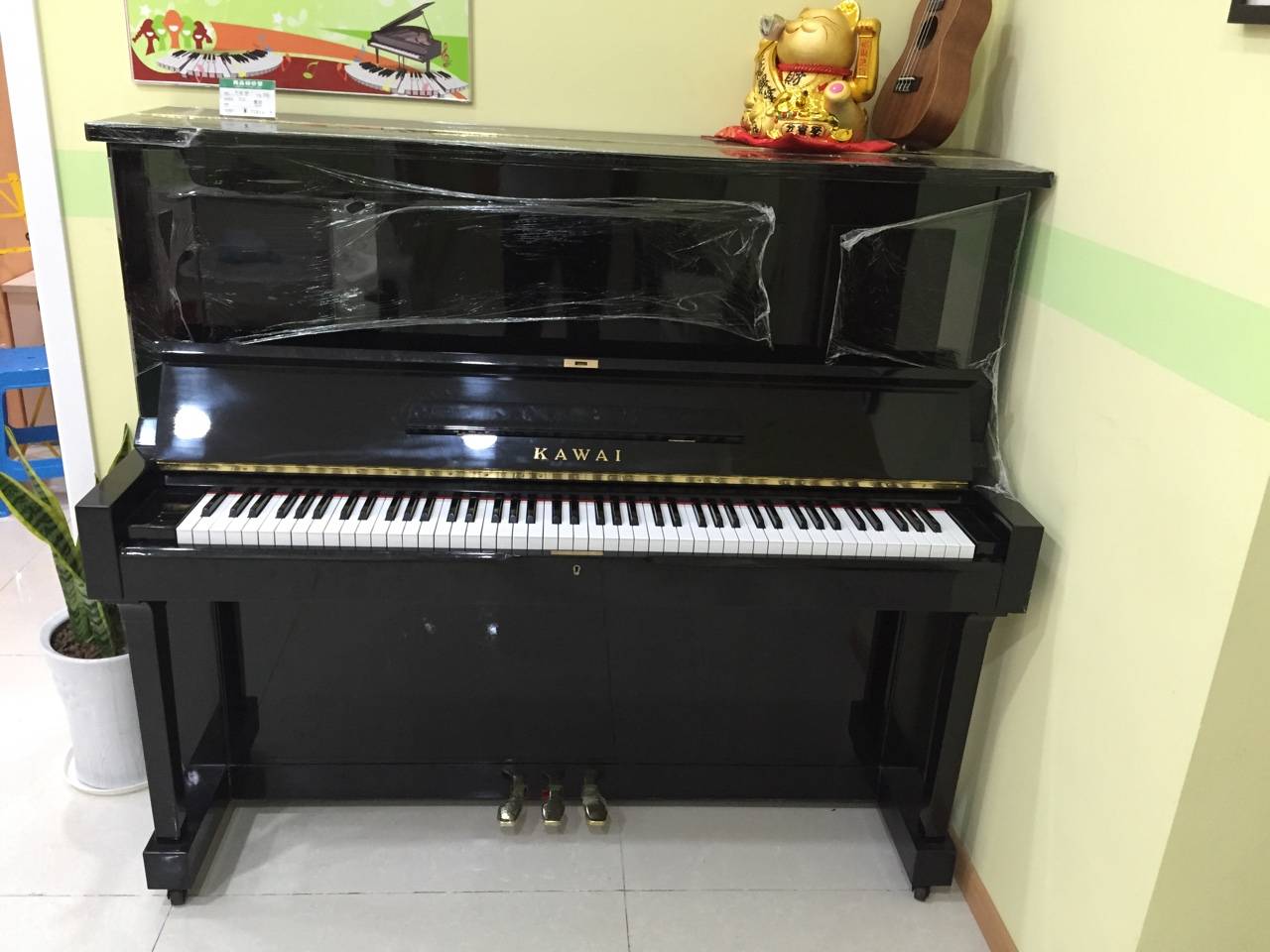 卡瓦依雅马哈珠江香江钢琴仓库式专卖