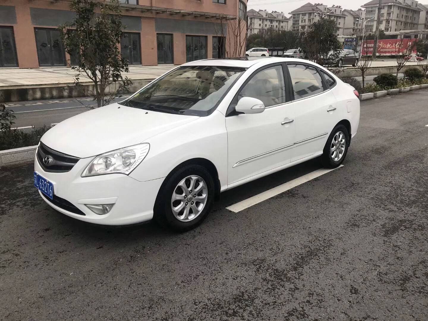 出售现代悦动11年现代悦动16自动天窗真皮座椅家用省油空间大