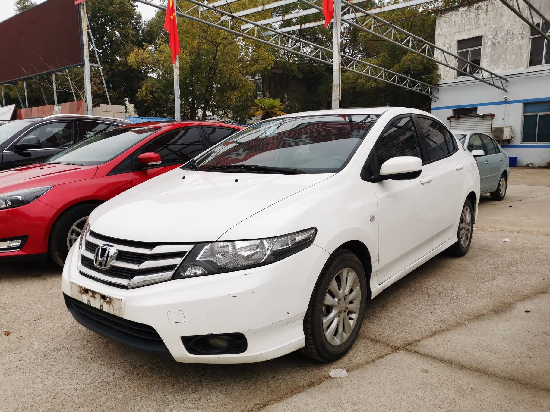 自动挡白色本田锋范转让