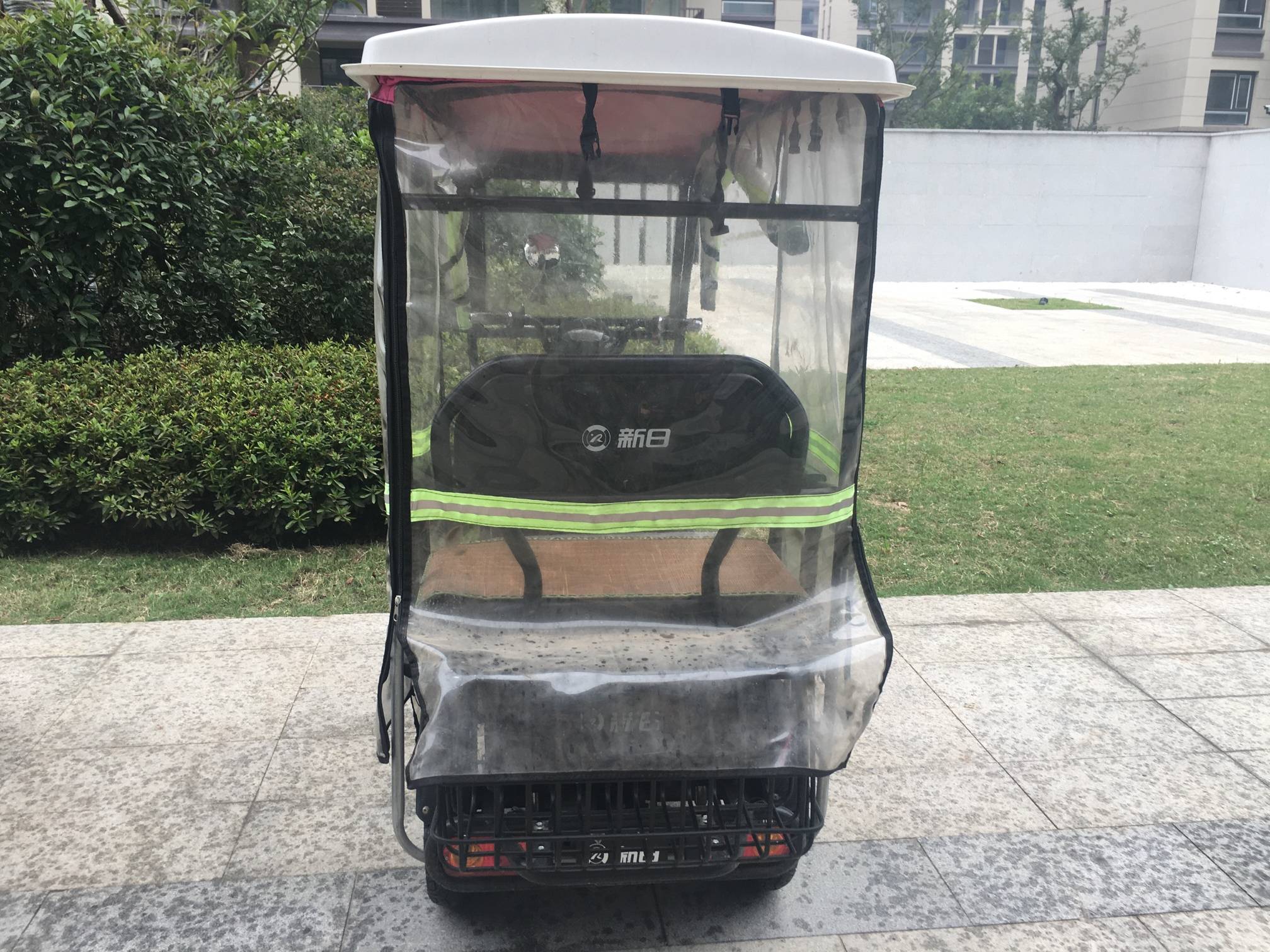 新日电动车三轮车转让