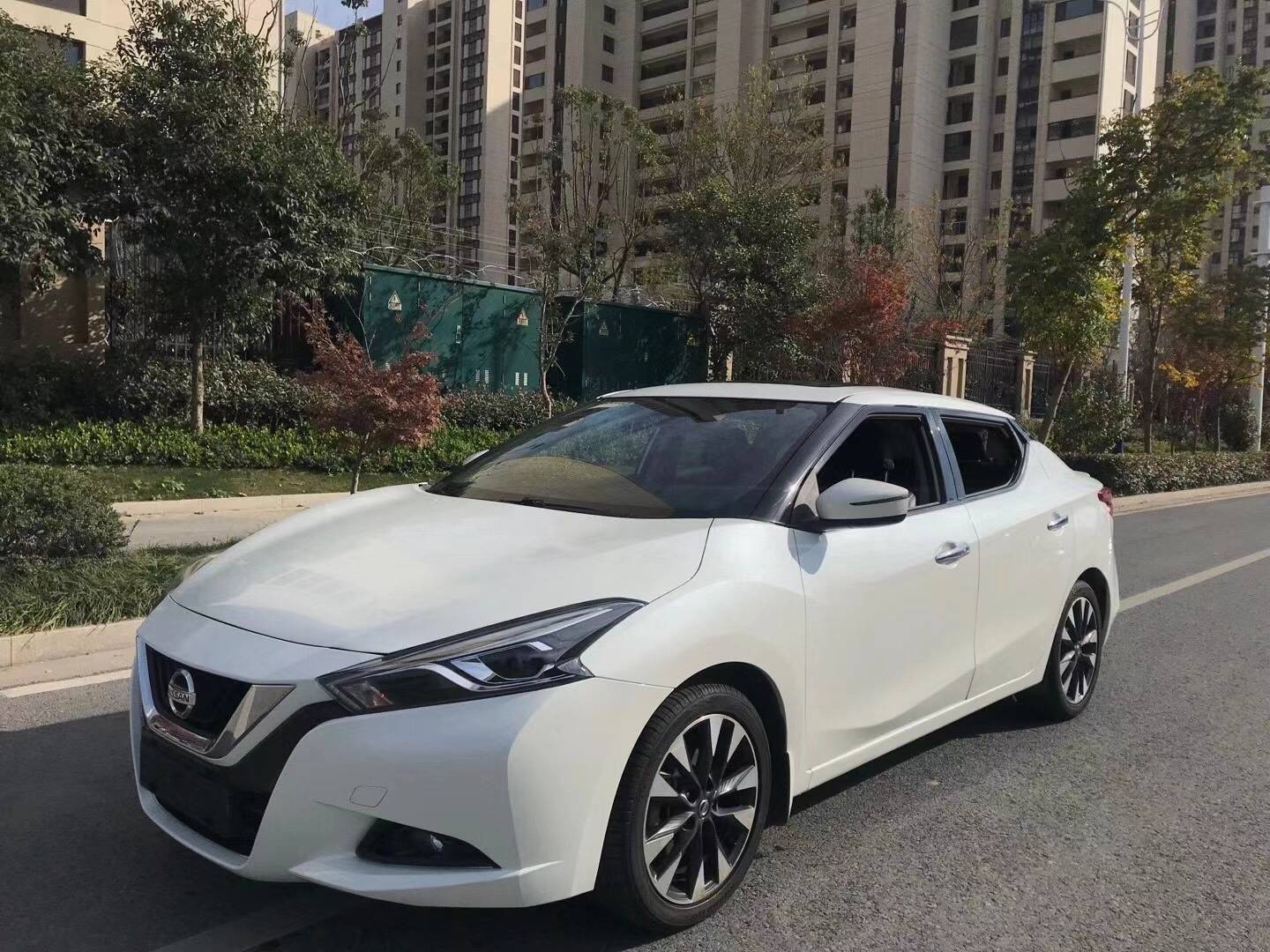 2016年3尼桑蓝鸟16l黄金排量超级省油一键启动自动天窗真皮座椅