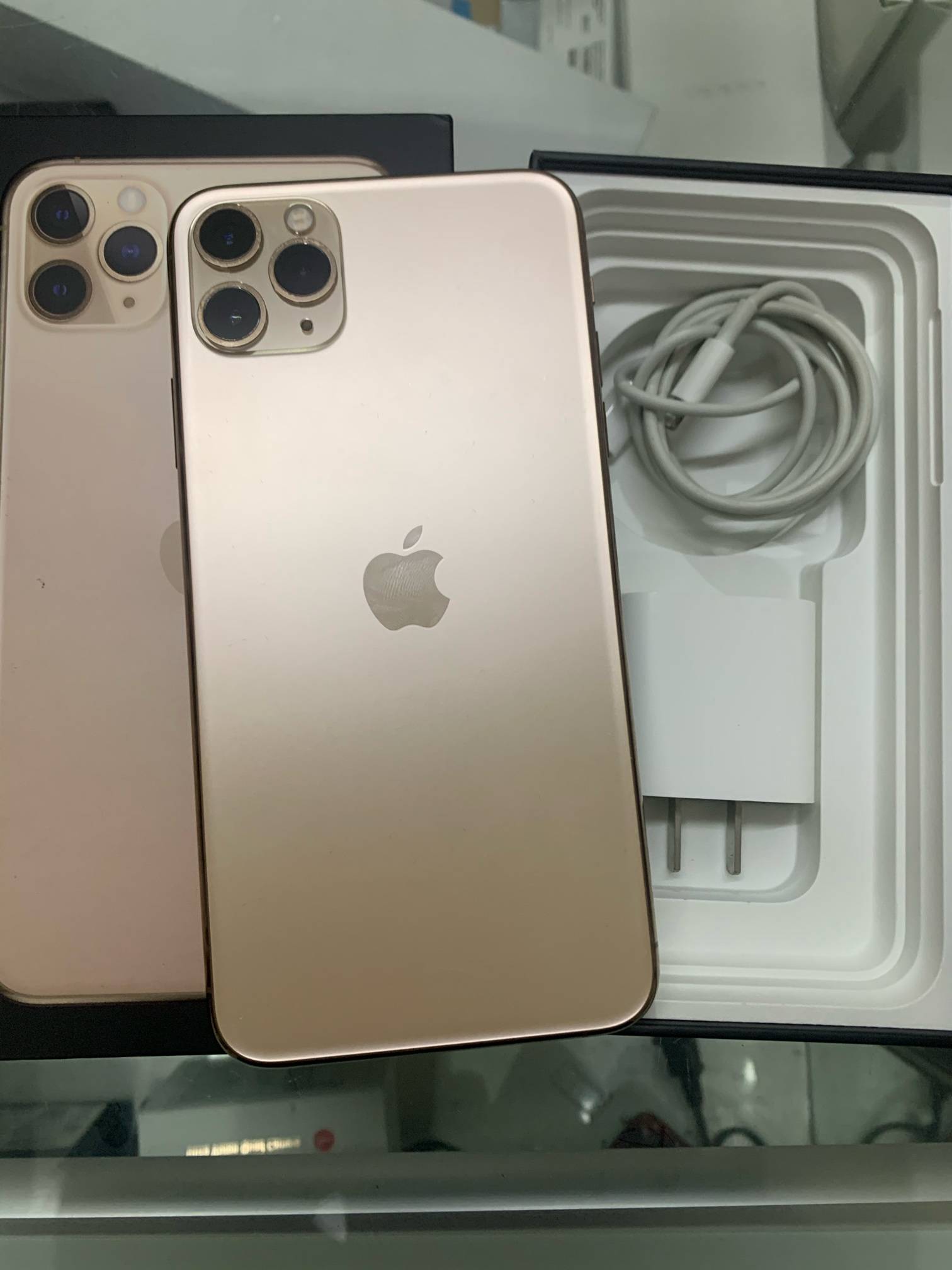 11promax64g金色99新在保到3月21日五千多点出手慢无