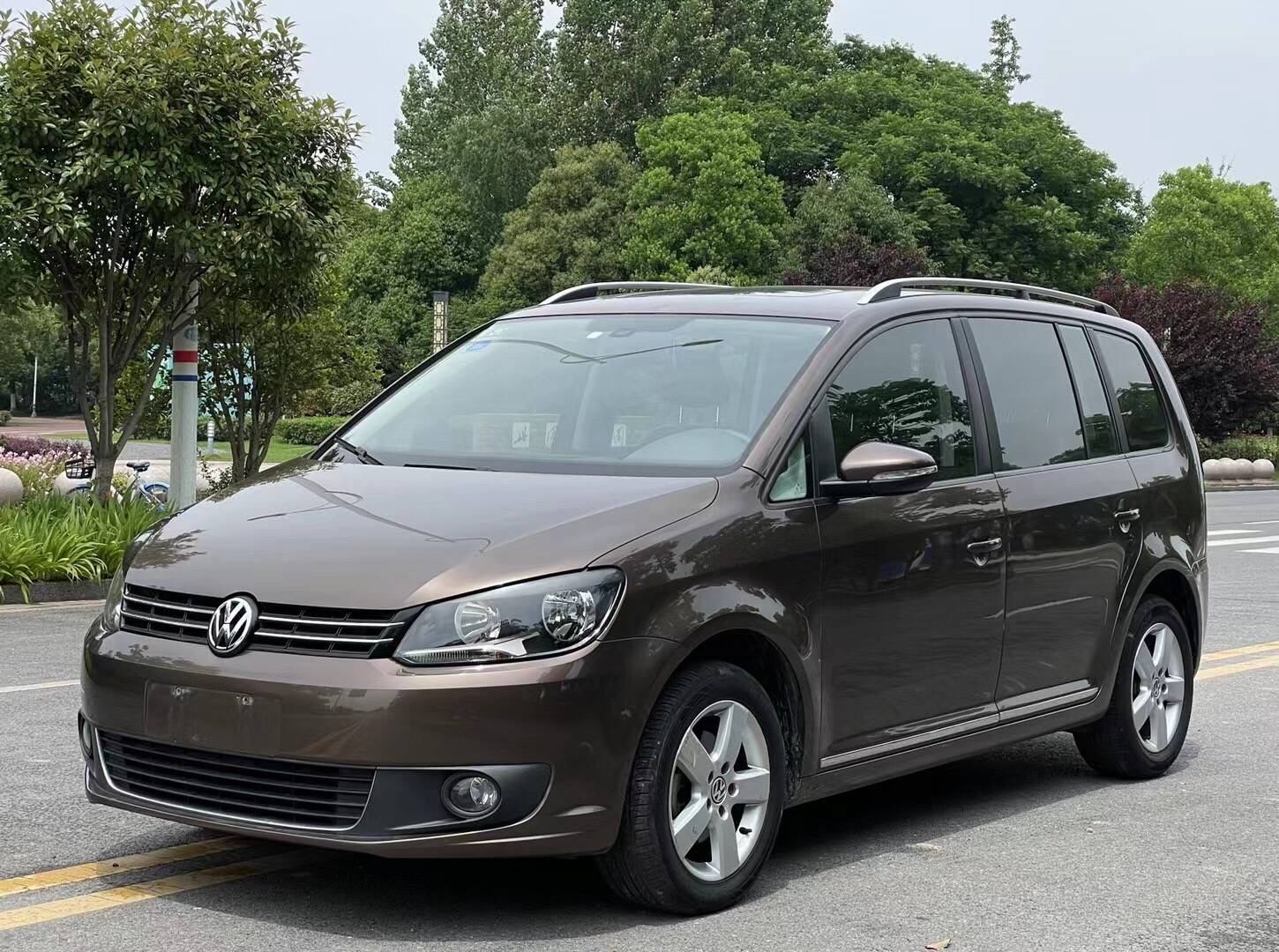 转让2013款途安14t自动舒适版