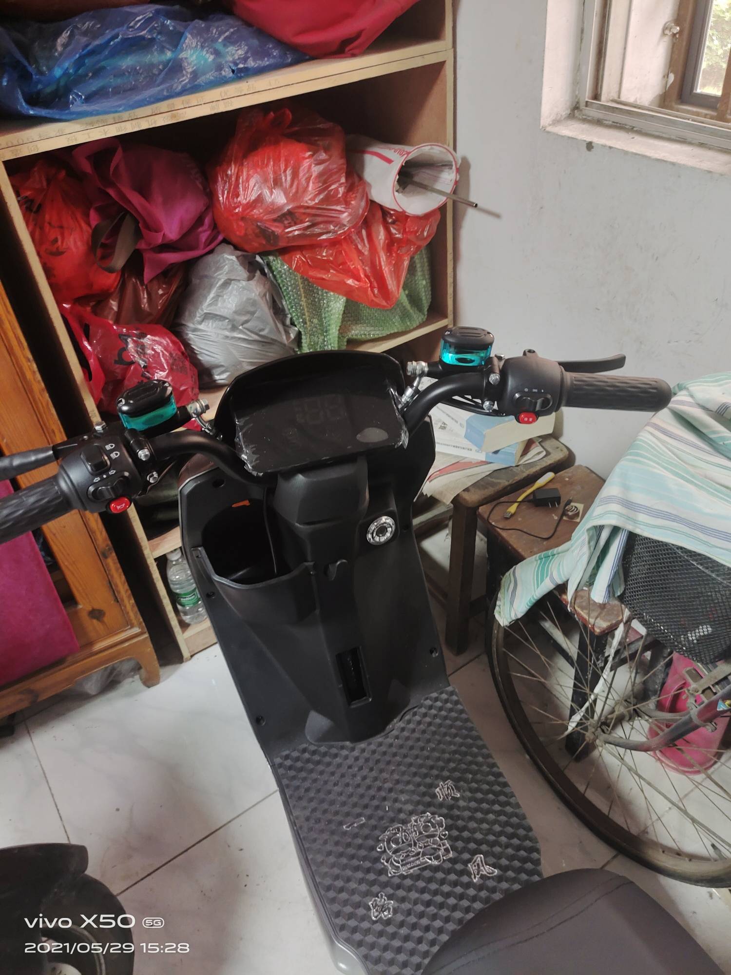 百分百新电动车转让